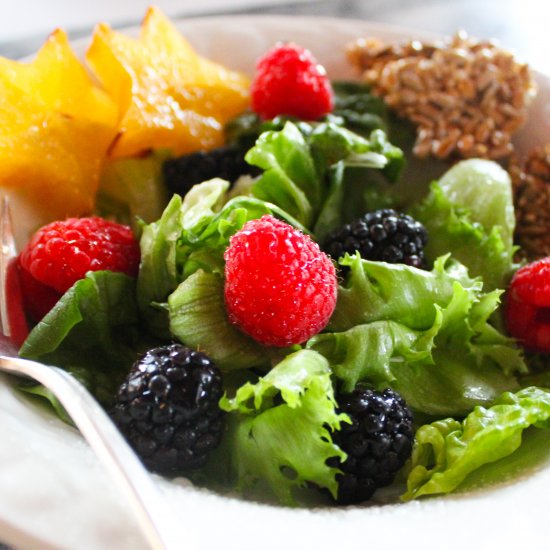 berries and greens with maple crisp