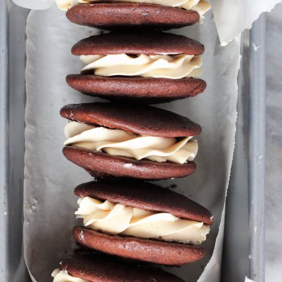 Chocolate Irish Cream Whoopies