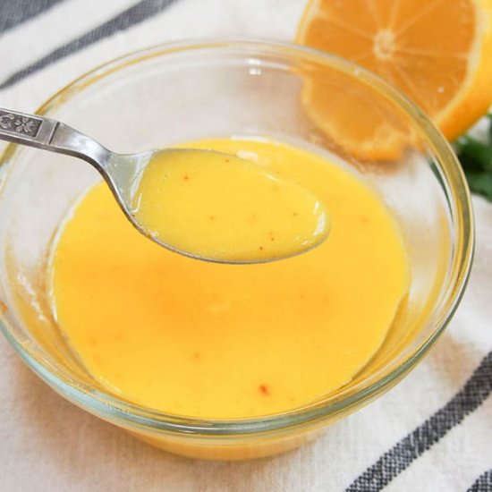 Easy Hollandaise Sauce