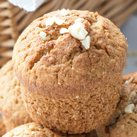 Cinnamon Nutmeg Oatmeal Muffins