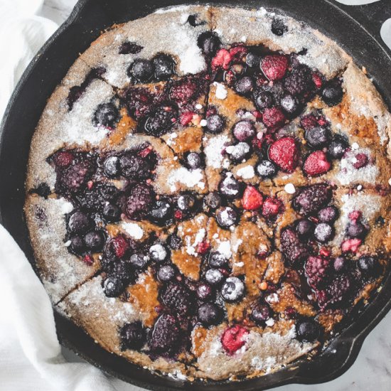 Mixed Berry Pancake Skillet