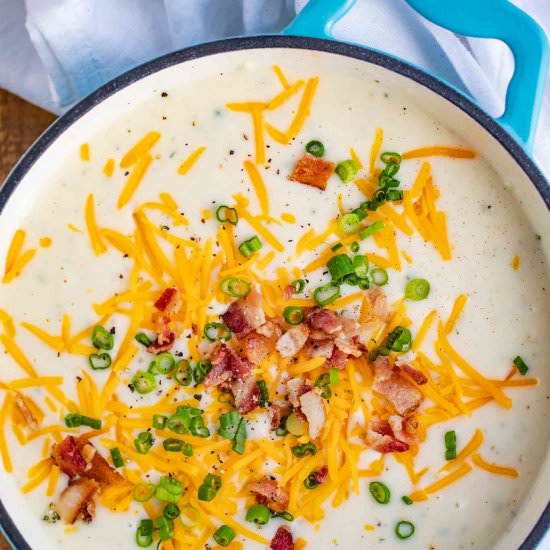 Cheesy Bacon Ranch Potato Soup