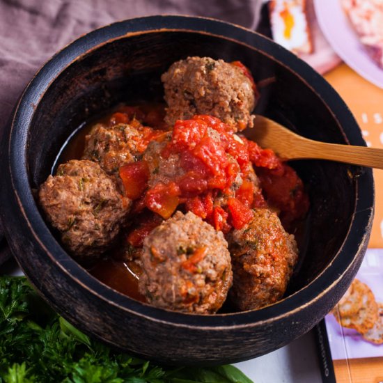 TENDER ITALIAN MEATBALLS