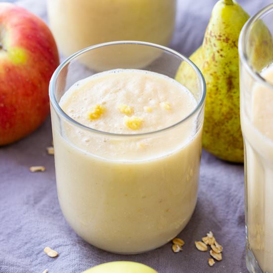 apple pear ginger smoothie