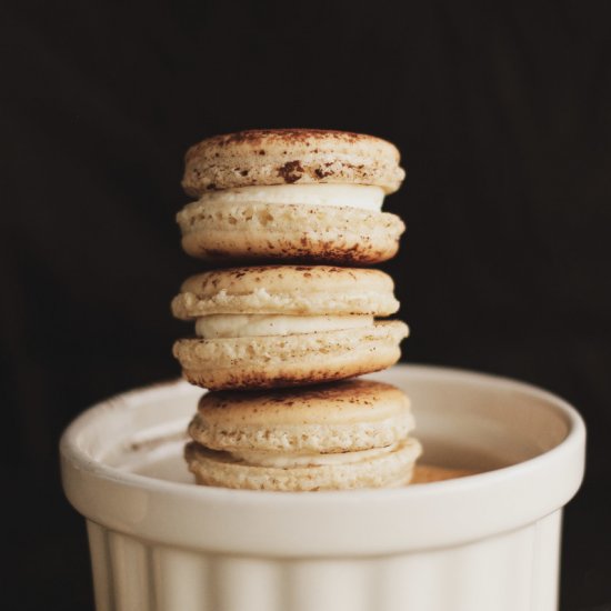 Tiramisu Macarons