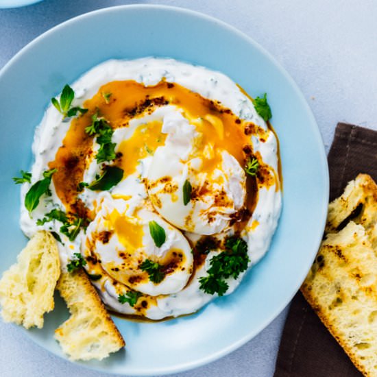 Turkish Eggs Cilbir