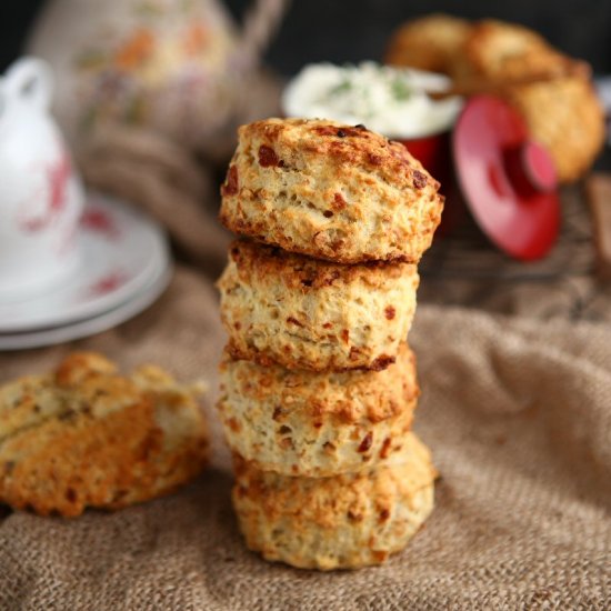 Gorgonzola Almond Scones