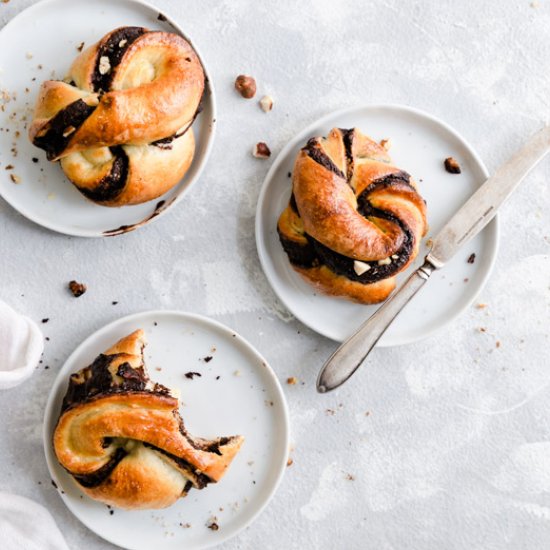 Chocolate Hazelnut Babka Buns