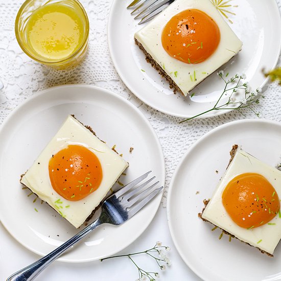 German Sunny-Side Up Cake