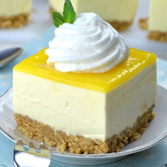 No Bake Lemon Cheesecake Bars