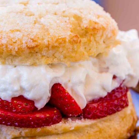 Easy Strawberry Shortcake