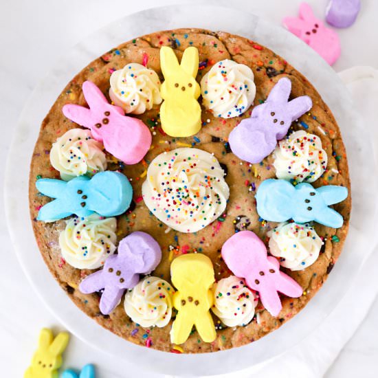 PEEPS® Cookie Cake