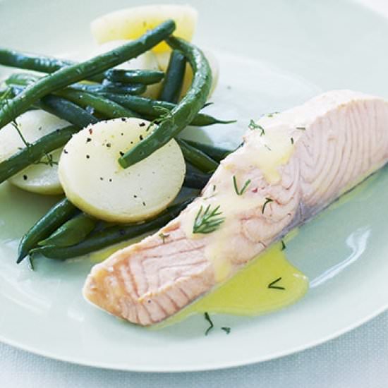 Poached salmon with chervil cream