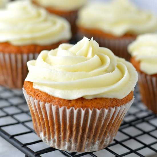 Honey Cupcakes with Honey Frosting