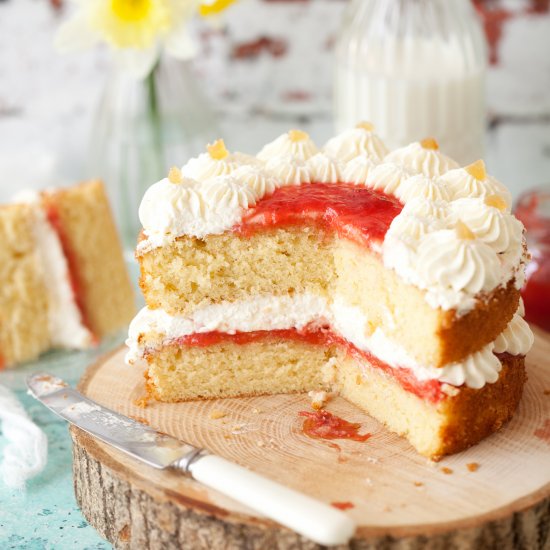 Easy Vanilla Sponge Cake