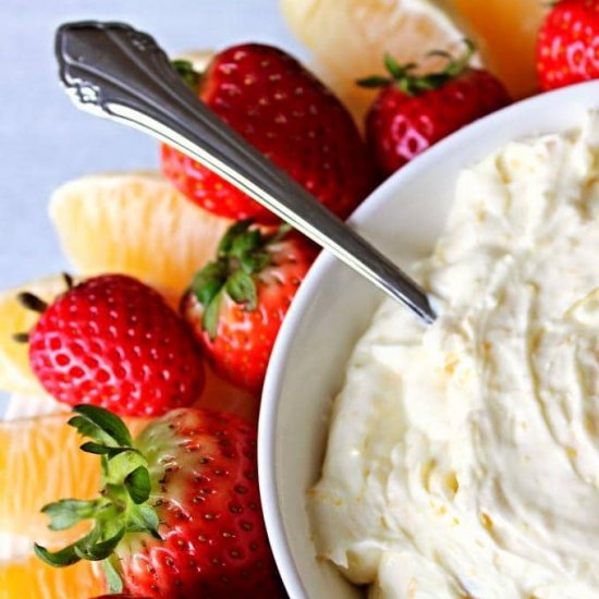 Family Favorite Fruit Dip