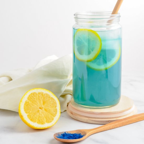 Spirulina Mermaid Lemonade