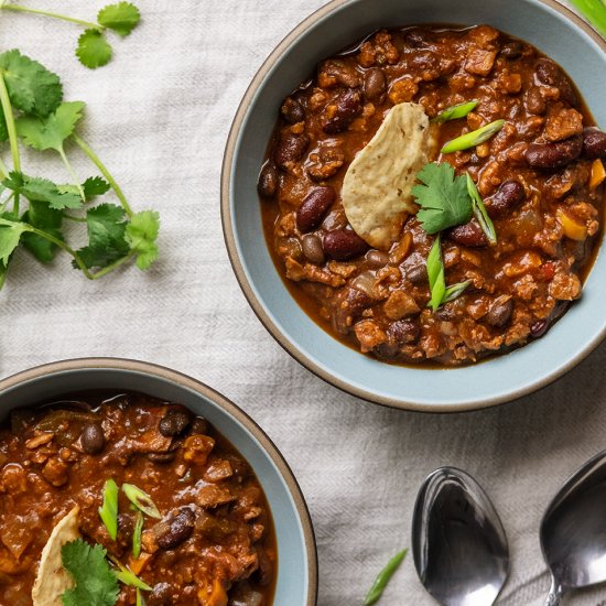 Veggie Chili w/ Beans and Crumbles