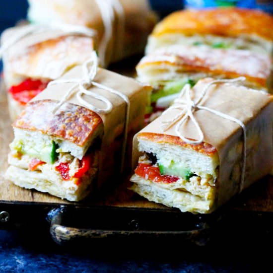 Pan Bagnat (French Tuna Sandwich)