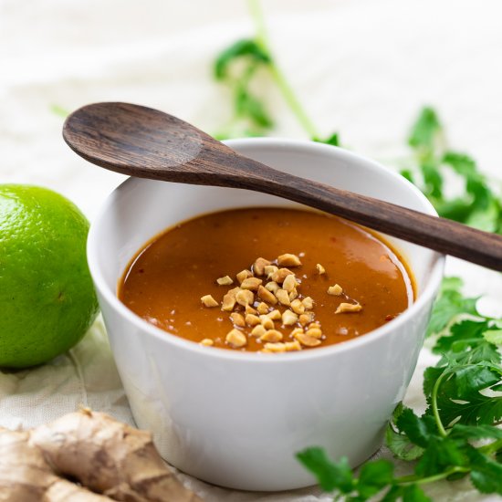 5 Minute Vegan Thai Peanut Sauce