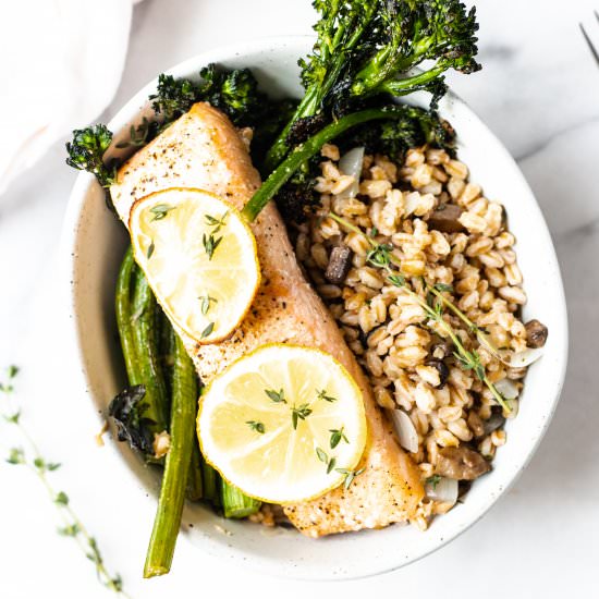 Salmon and Broccolini Umami Bowl