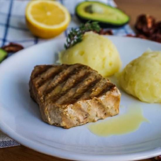 Juicy Grilled Tuna Steaks