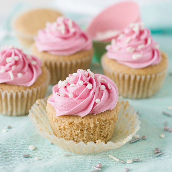 Gluten Free Vegan Vanilla Cupcakes