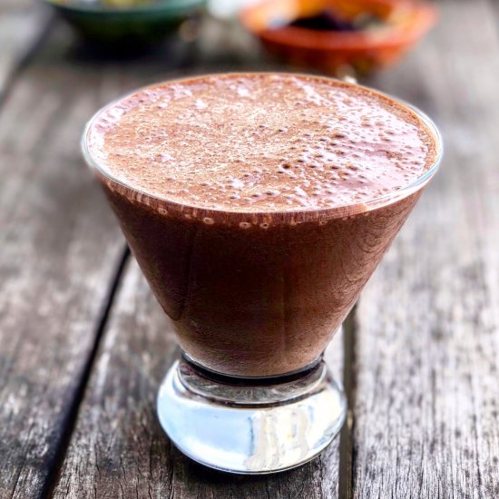 fruit-sweetened dark cocoa smoothie