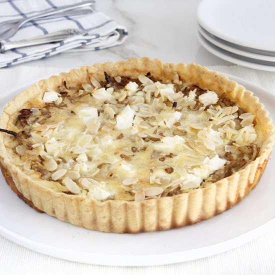 Onion Quiche with Almonds