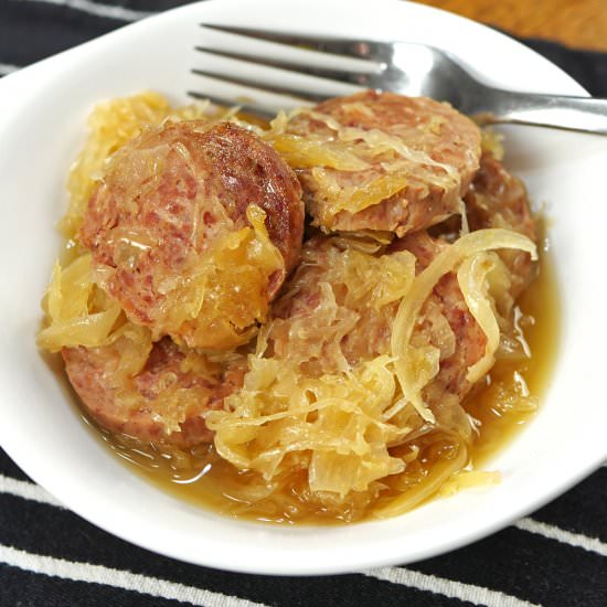 Slow Cooker Sausage and Sauerkraut