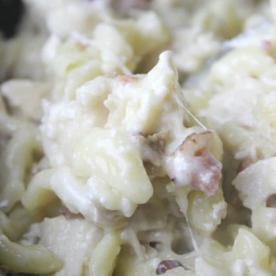 SLOW COOKER CHICKEN BACON RANCH MAC