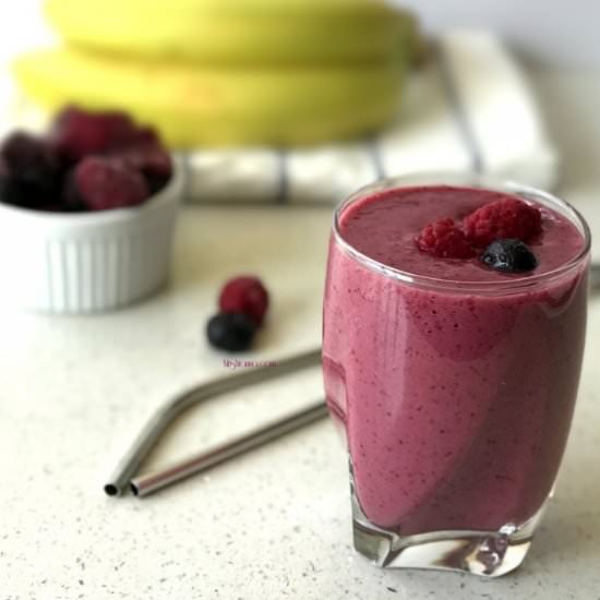 Berry Banana Smoothie