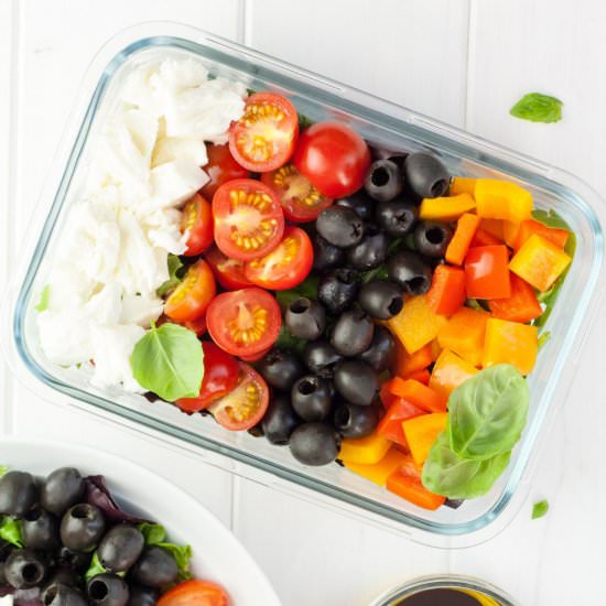 Easy Lunch Box Caprese Salad