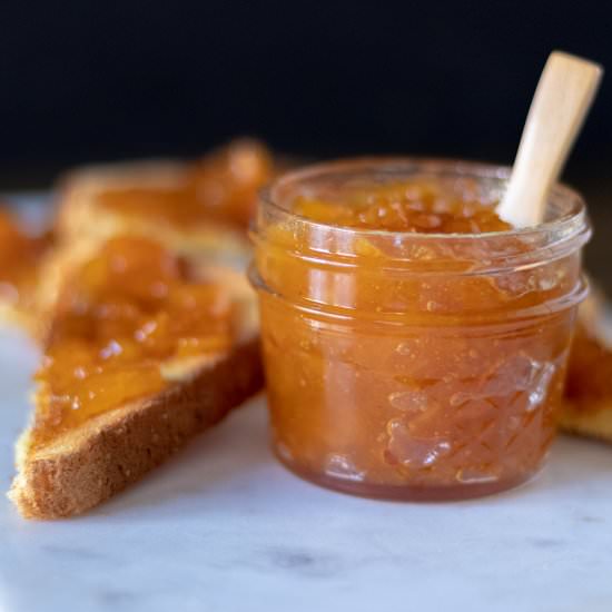 Easy Apricot Jam