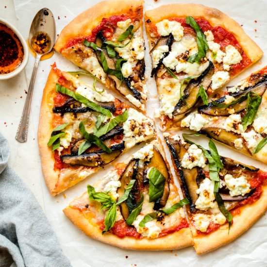 Caramelized Onion Goat Cheese Pizza