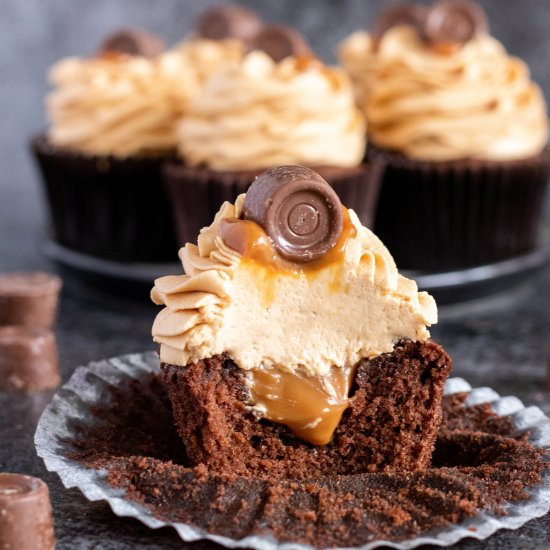 Rolo Caramel Cupcakes