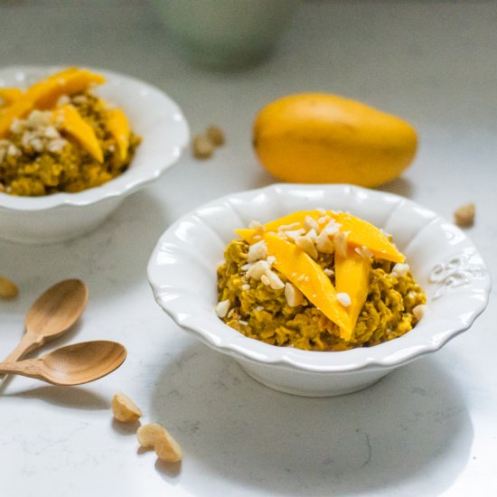 Mango & Turmeric Oatmeal