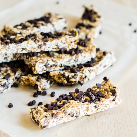 Tahini Chocolate Chip Granola Bars