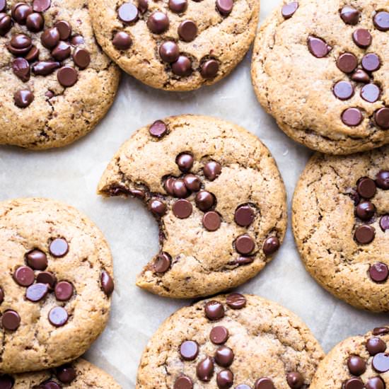 Chewy Almond Butter Cookies