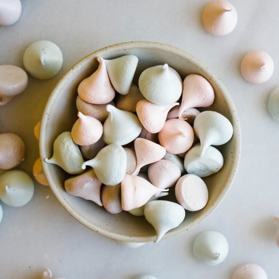 Easter Meringue Cookies