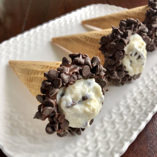 Easy Ice Cream Cone Cannoli