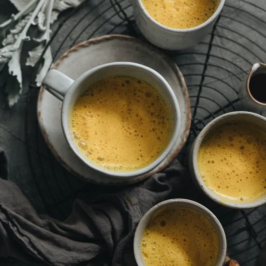 Vegan Turmeric Latte