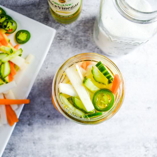 Quick Pickled Asian Vegetables