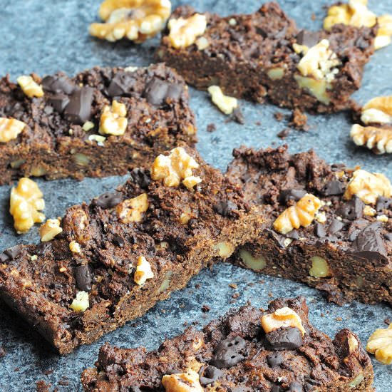 Vegan brownie with walnuts