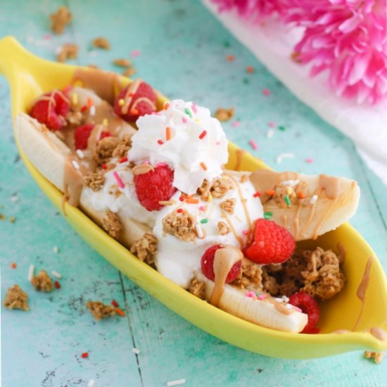 PB&J Breakfast Banana Splits