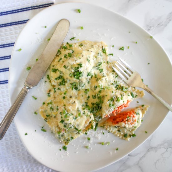 Salmon Ravioli, Lemon Herbed Cream