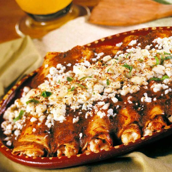 Red Chicken Enchiladas