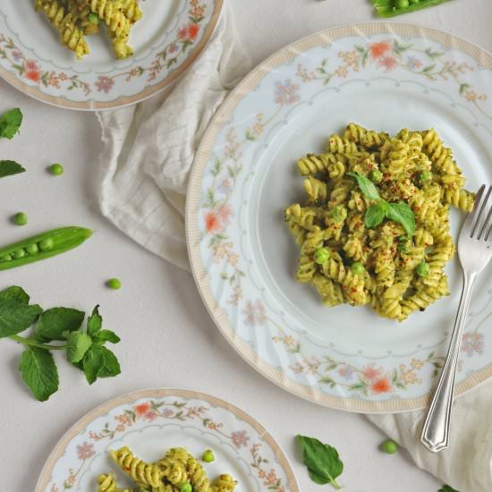 Mint and Peas Pesto Pasta