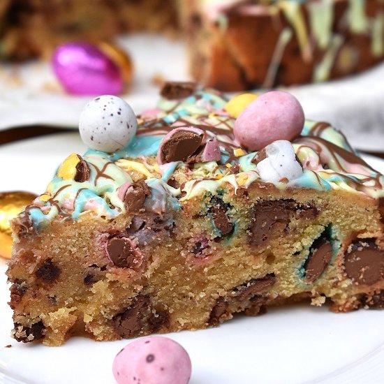 Mini Egg Cookie Pie