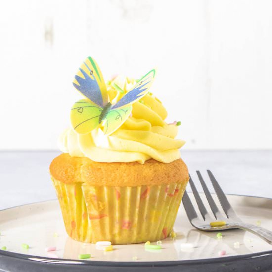 Easter Vanilla Cupcakes